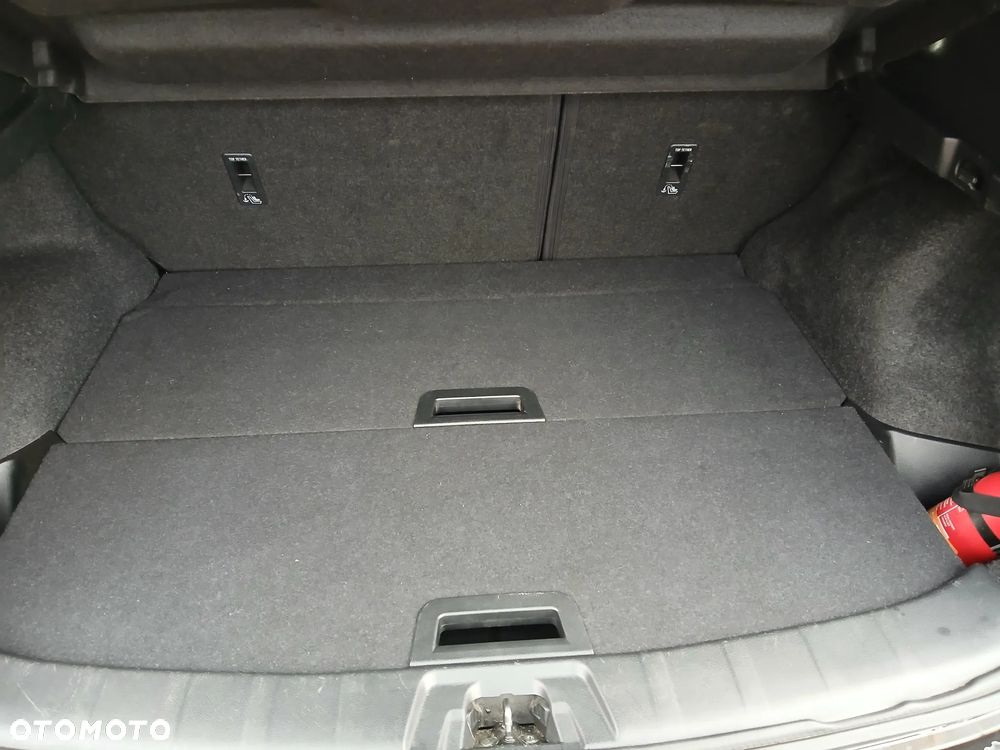 Nissan Qashqai 1.2 DIG-T N-Connecta EU6 - 11