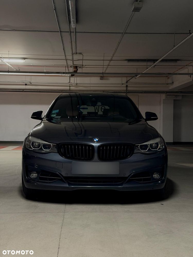 BMW Seria 3 320d xDrive Sport Line - 9