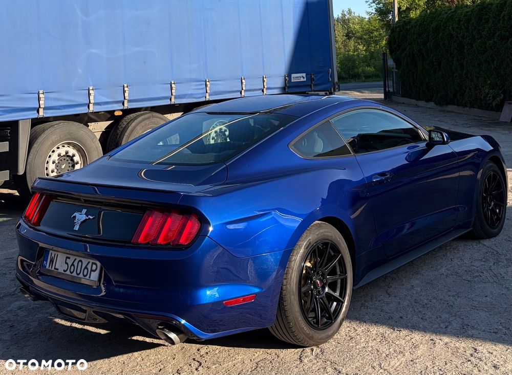 Ford Mustang 3.7 V6 - 11