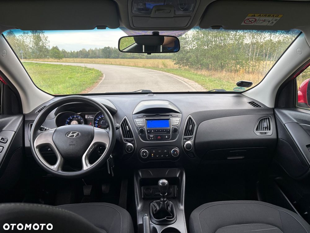 Hyundai ix35 1.6 2WD Fifa World Cup Edition - 37