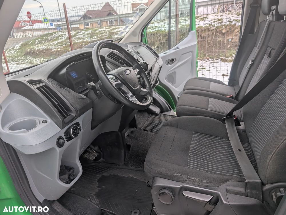Ford Transit - 10