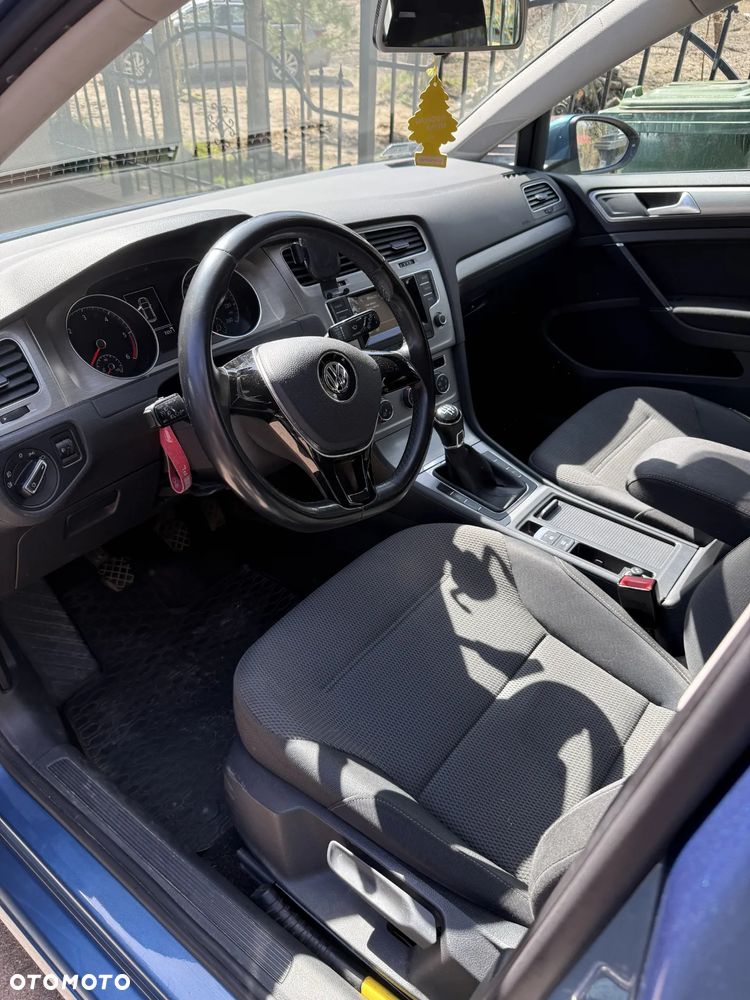 Volkswagen Golf 1.6 TDI Comfortline - 4