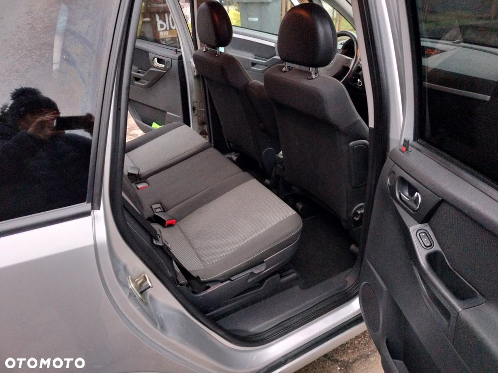 Opel Meriva 1.6 16V Cosmo - 9