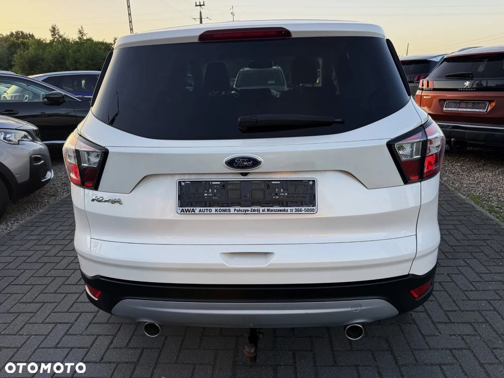 Ford Kuga 2.0 TDCi 4x2 Titanium - 5