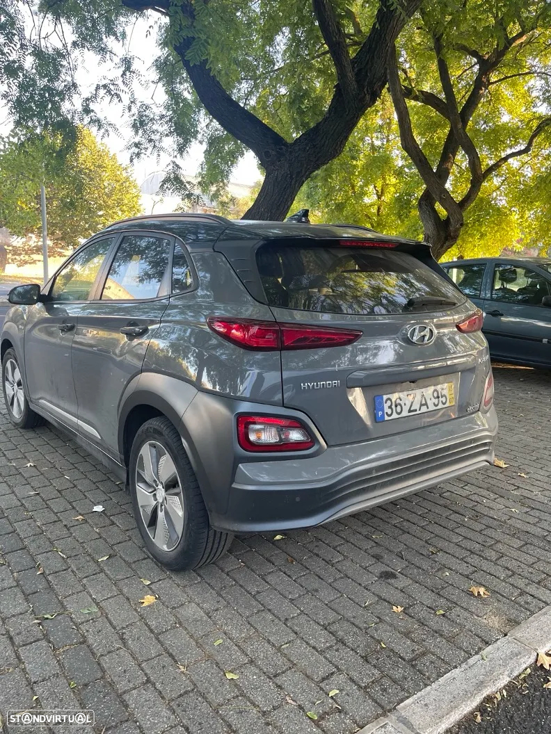 Hyundai Kauai EV 64 kWh Premium - 2
