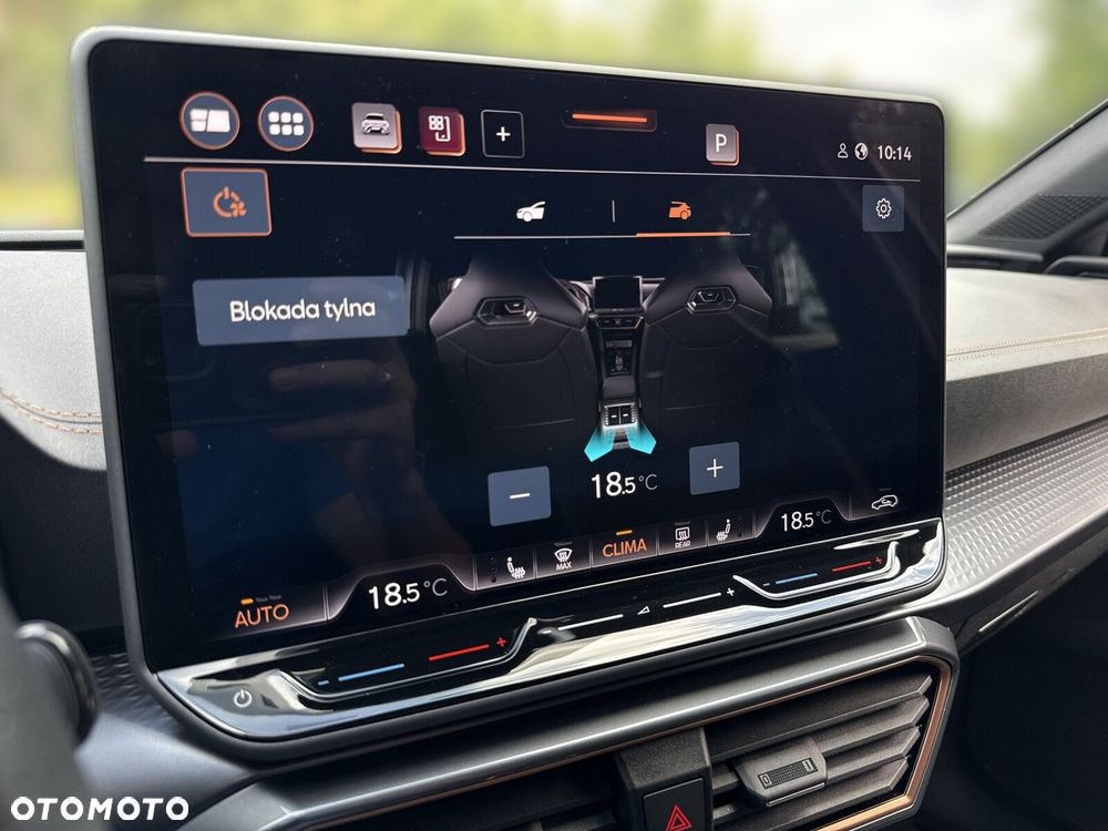Cupra Leon 1.5 eTSI DSG - 32