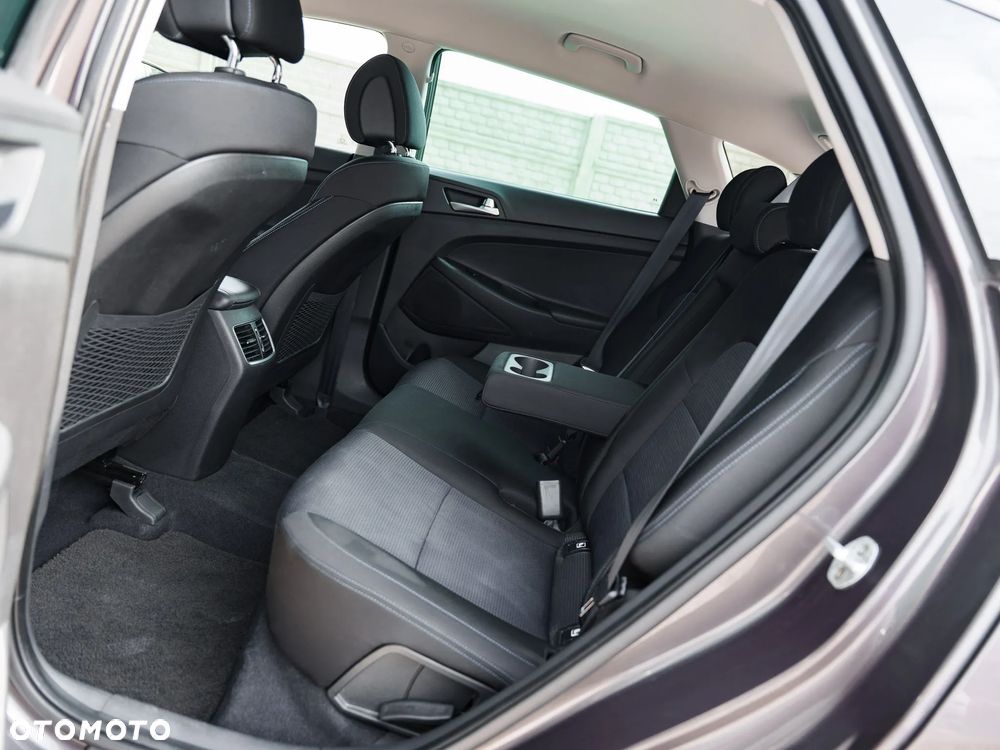 Hyundai Tucson blue 1.7 CRDi 2WD DCT Premium - 15