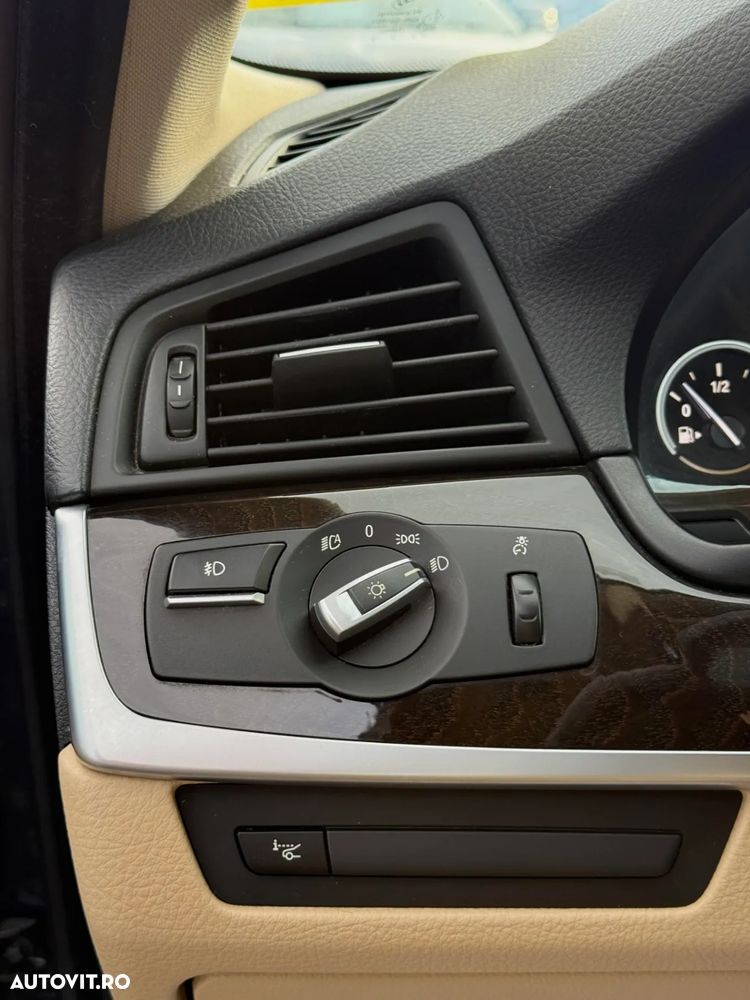 BMW Seria 5 528i xDrive Aut. - 30