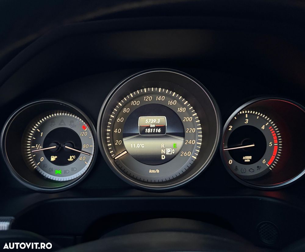 Mercedes-Benz E 250 CDI BlueEfficiency 4Matic - 6