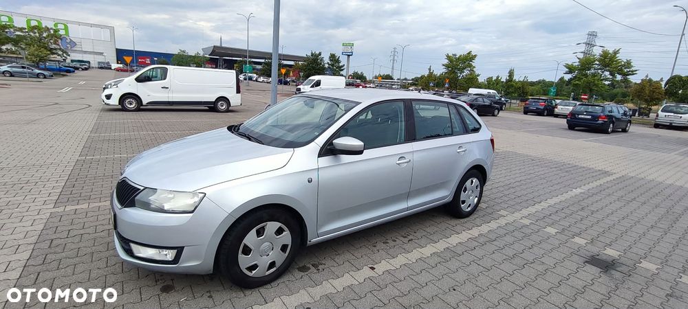 Skoda RAPID 1.2 TSI Edition - 4