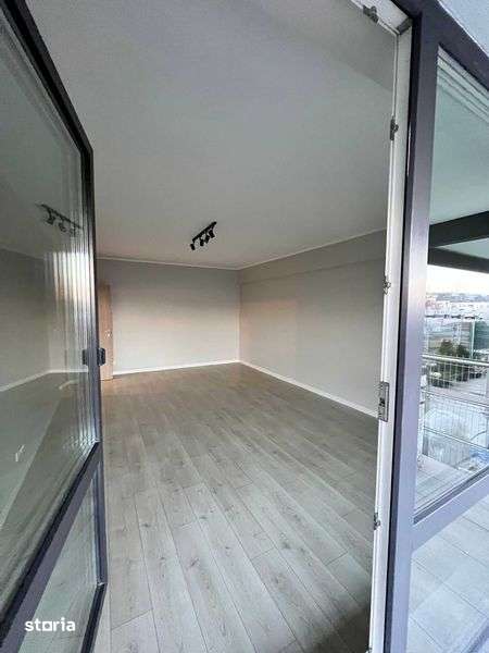 Pretabil birou/firma, zona Porsche/Audi, parter, nemobilat/neutilat — fotografia 3