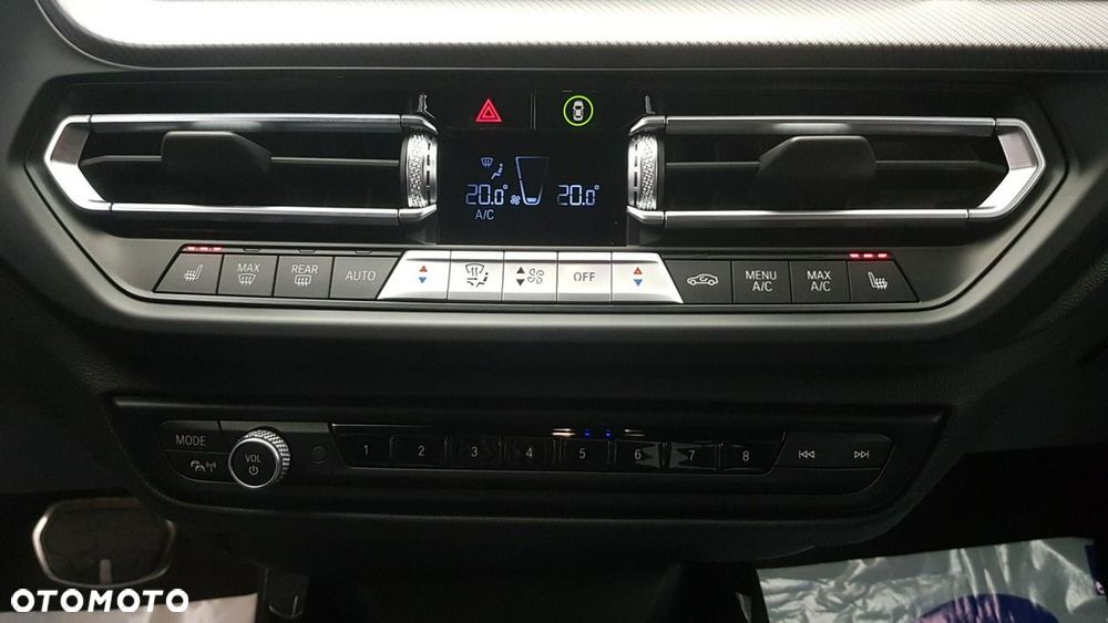 BMW Seria 1 - 24