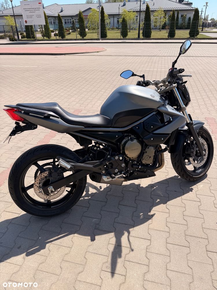 Yamaha XJ - 22