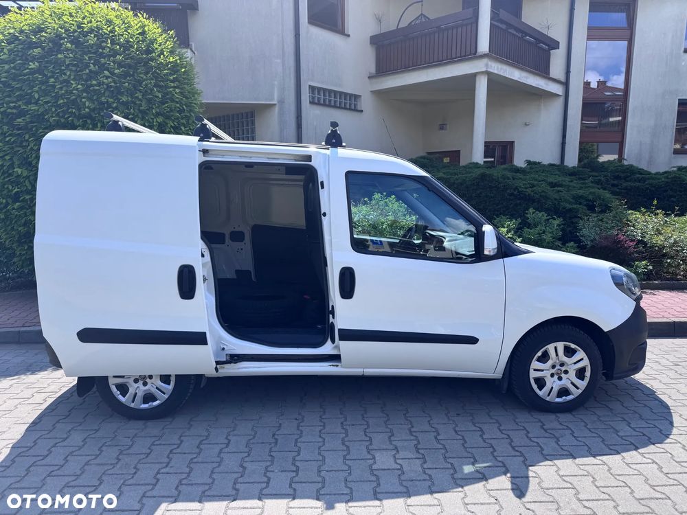 Fiat Doblo 1.6 MultiJet 105KM Euro 6 FV23% netto: 32500 - 5