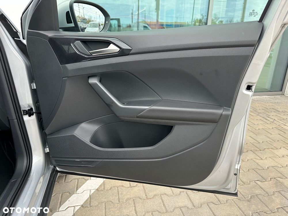 Volkswagen T-Cross 1.0 TSI Life Plus - 17