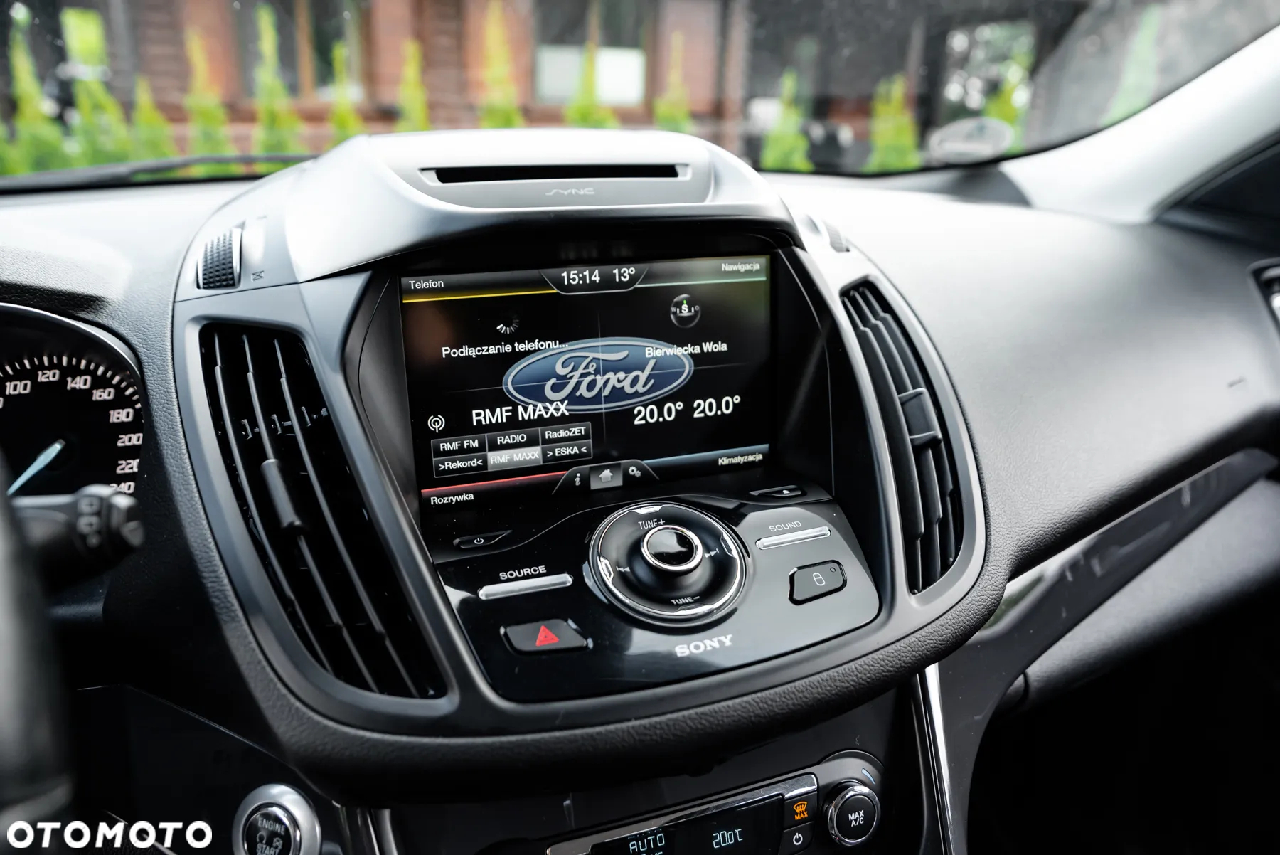 Ford Kuga - 28