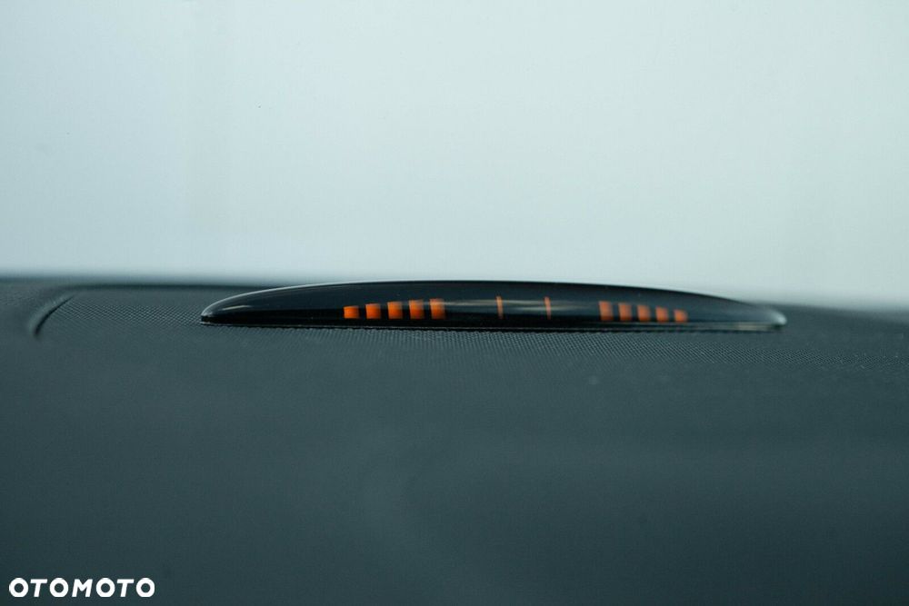 Mercedes-Benz GLE - 32