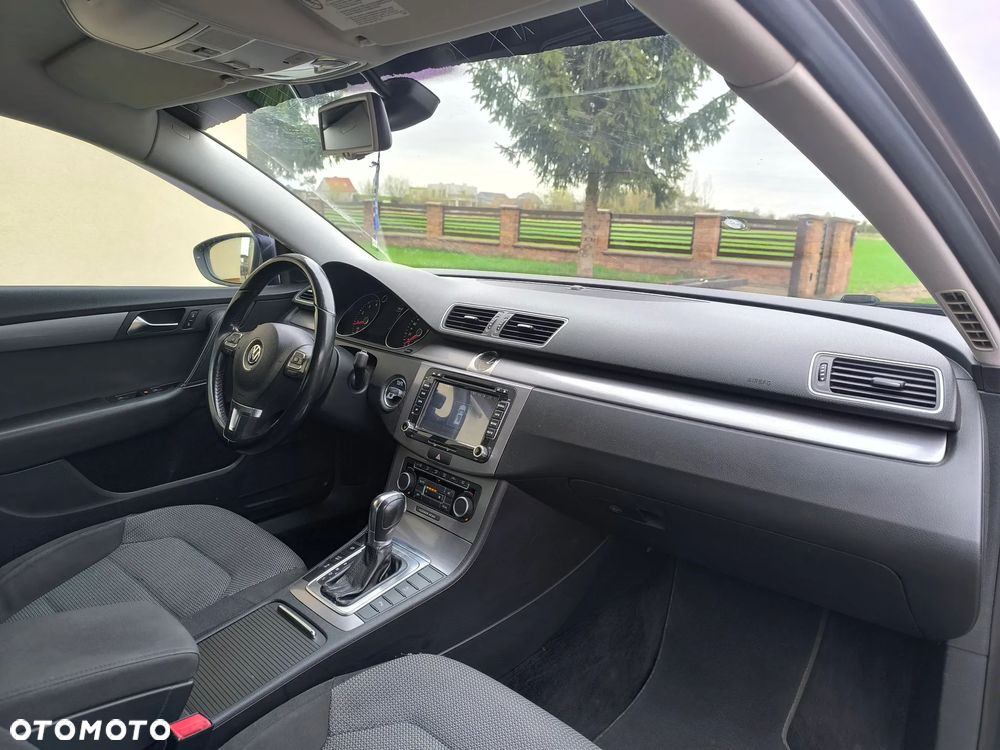Volkswagen Passat 1.4 TSI DSG BlueMotion Technology Exclusive - 18