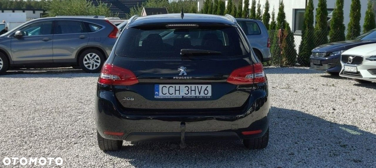 Peugeot 308 - 5