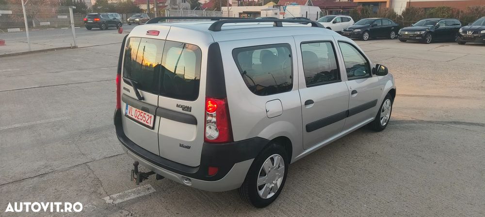 Dacia Logan MCV 1.6 16V Laureate - 6