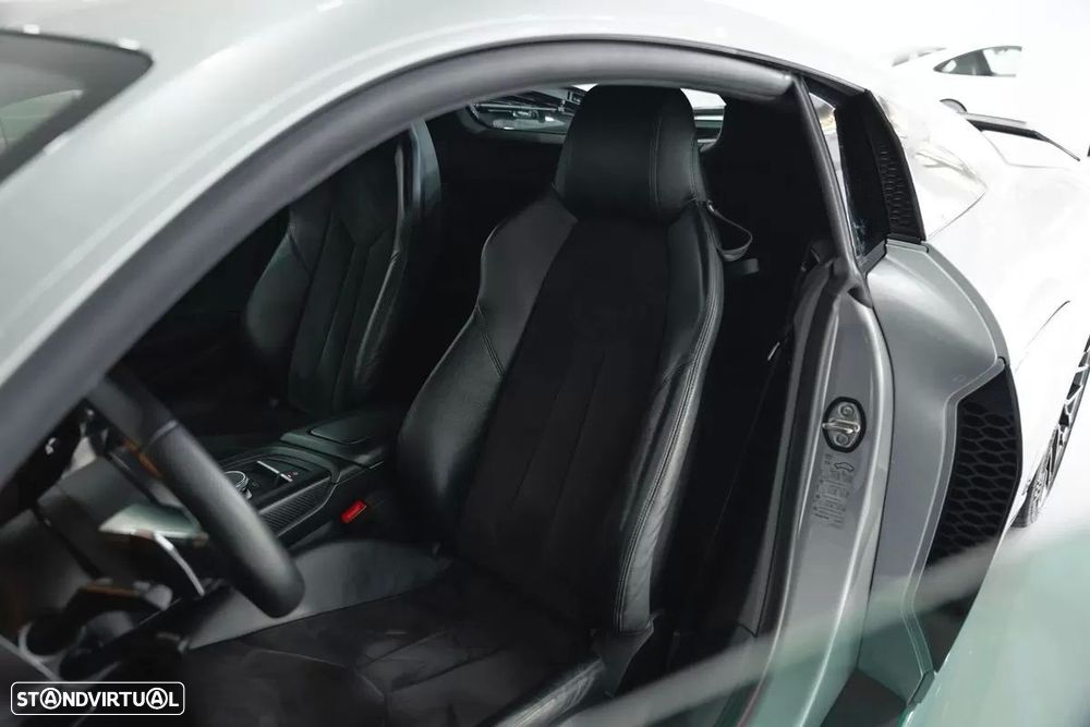 Audi R8 Coupé 5.2 FSI V10 Plus S tronic - 30