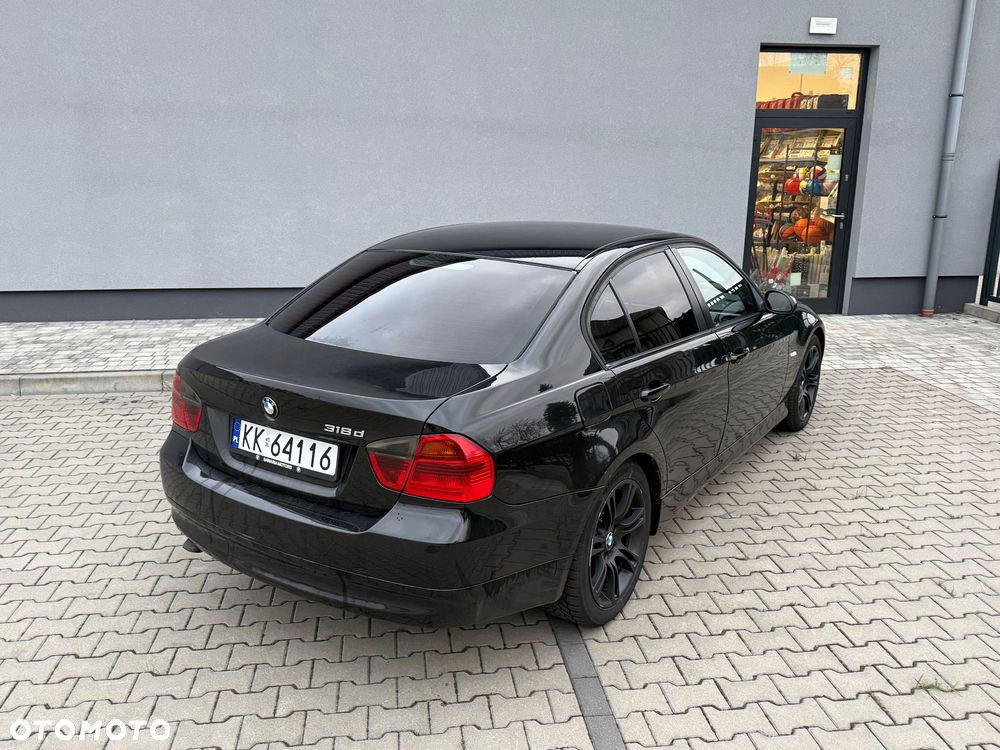 BMW Seria 3 318d - 9