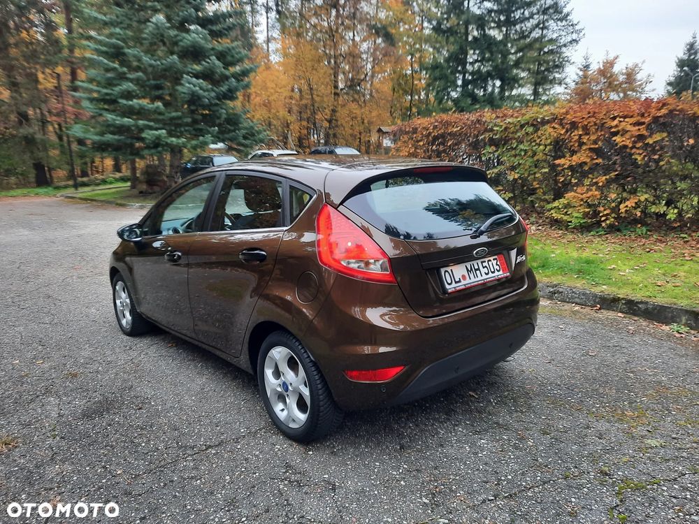 Ford Fiesta - 11