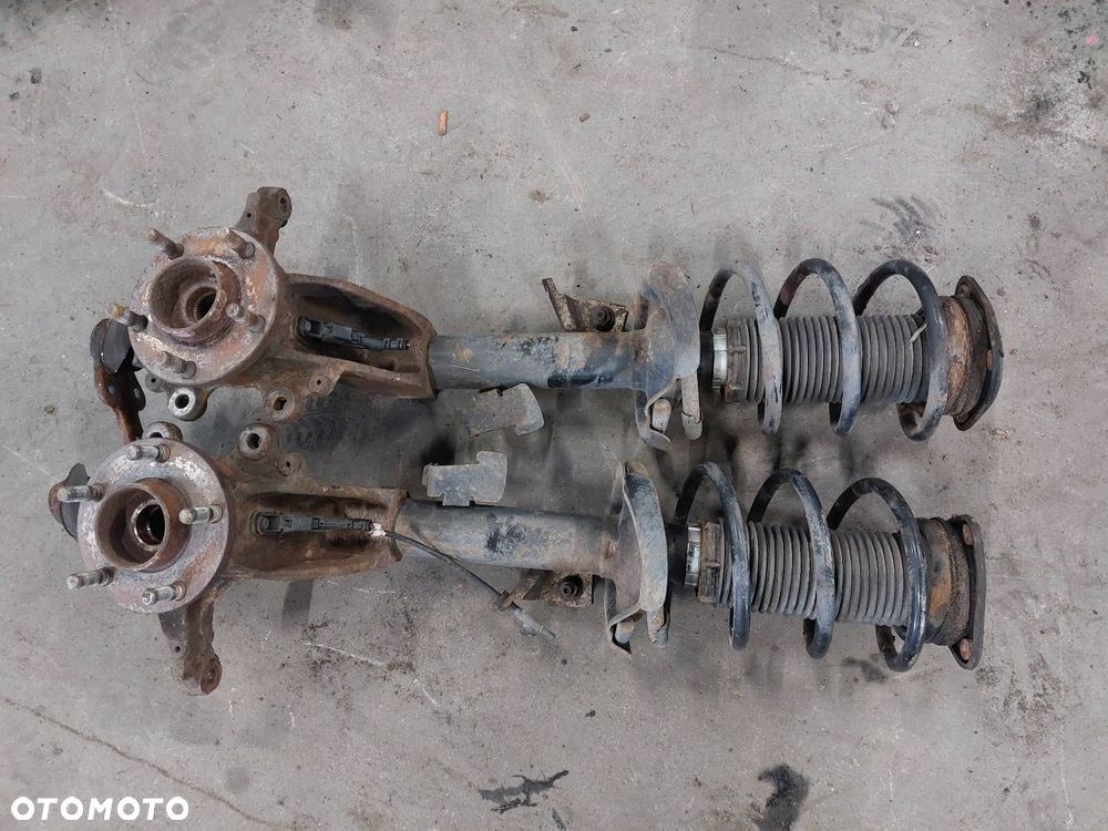 AMORTYZATOR SPRĘŻYNA ZWROTNICA LEWY + PRAWY PRZÓD FOCUS MK2 2.0 TDCI - 1