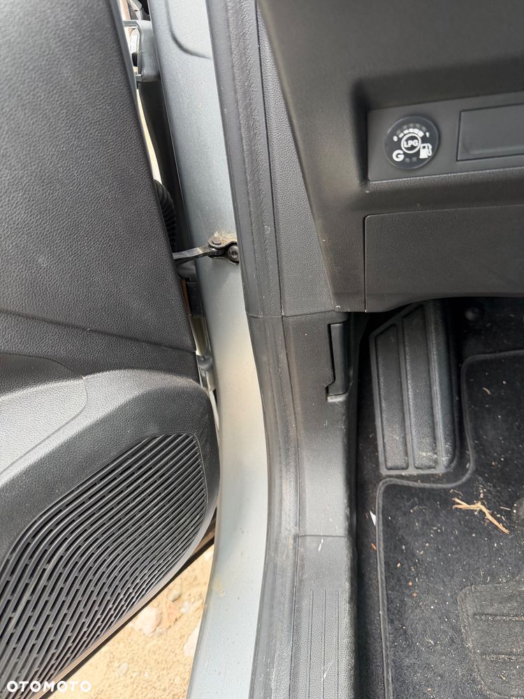 Renault Captur TCe 100 INTENS - 10