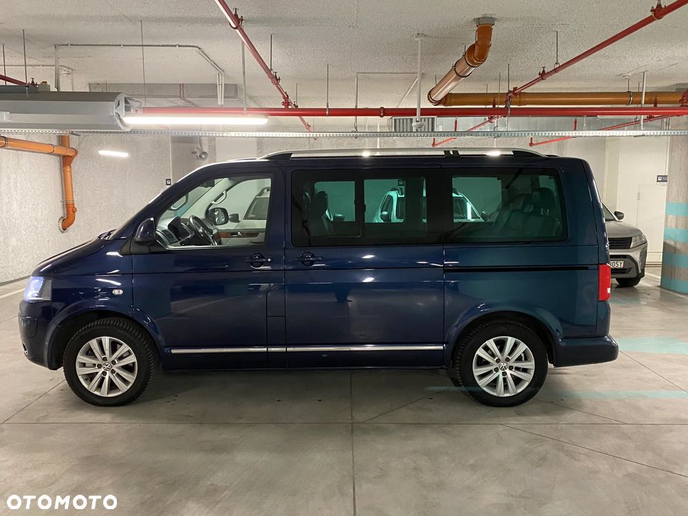 Volkswagen Multivan - 12