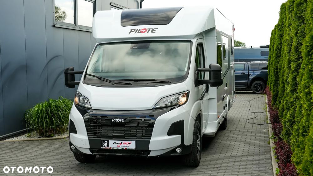 PILOTE P740 FGJ - 2