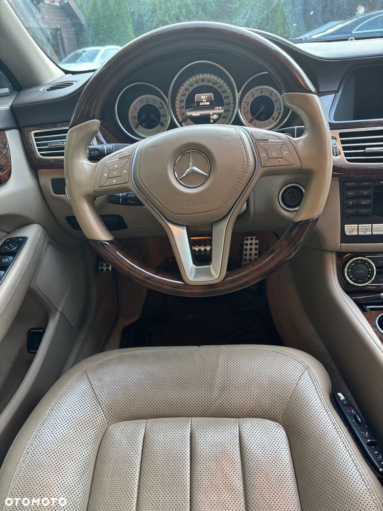Mercedes-Benz CLS 500 BlueEFFICIENCY - 11