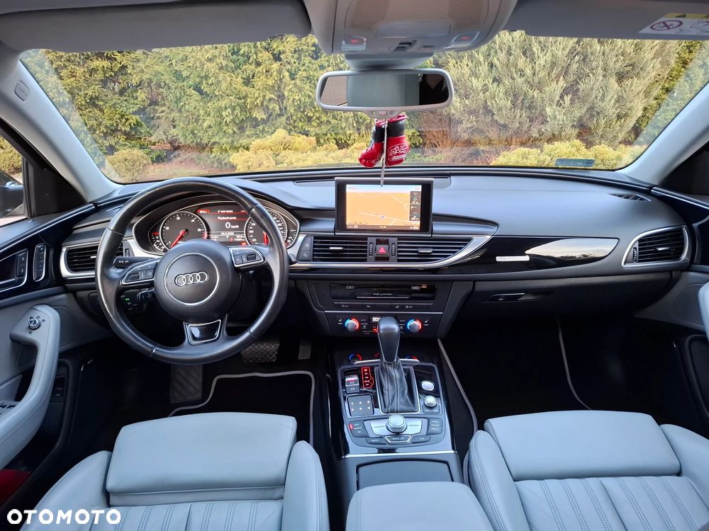 Audi A6 Allroad - 12