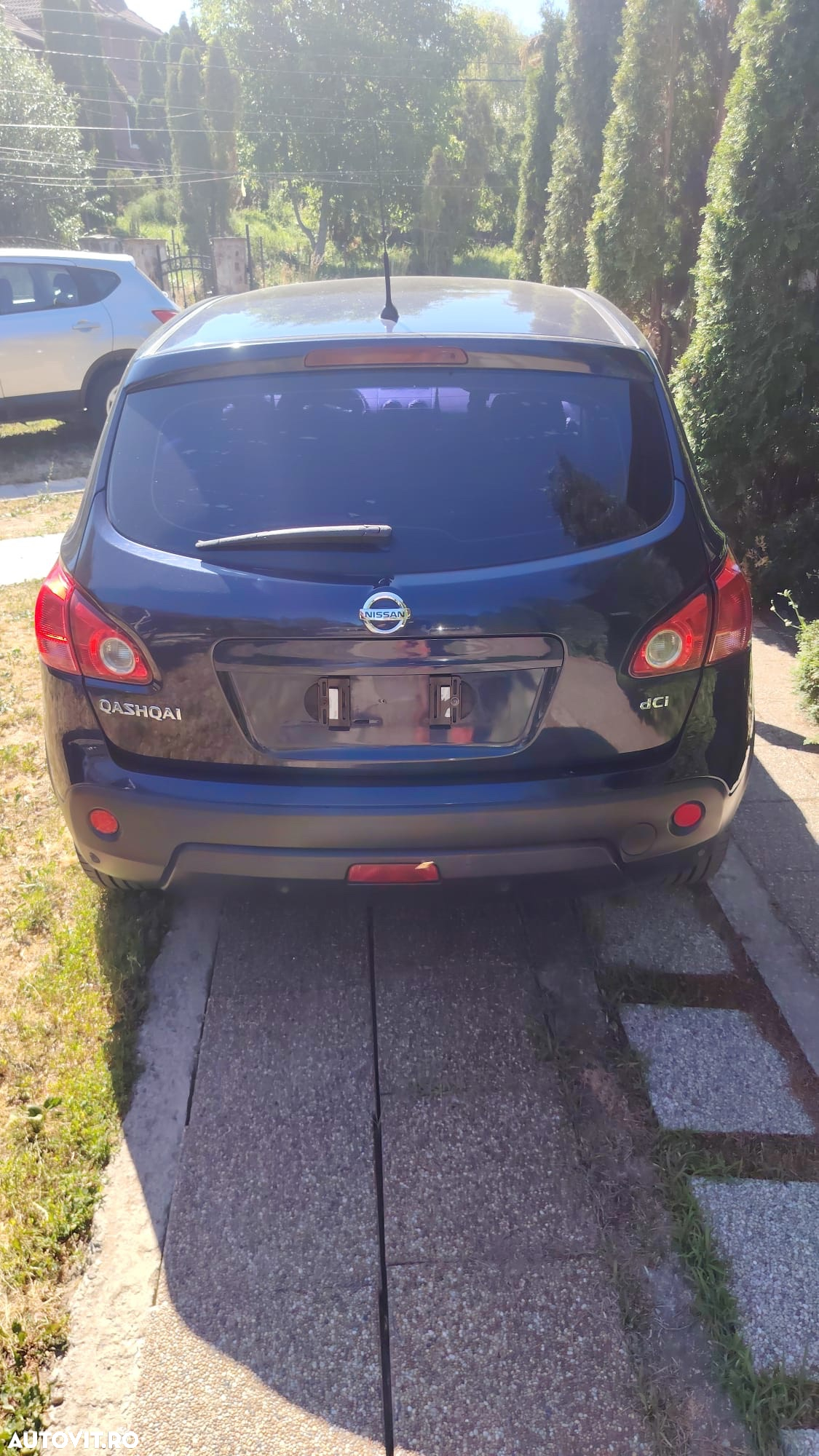 Nissan Qashqai 2.0 dCi DPF 4x4 acenta - 4