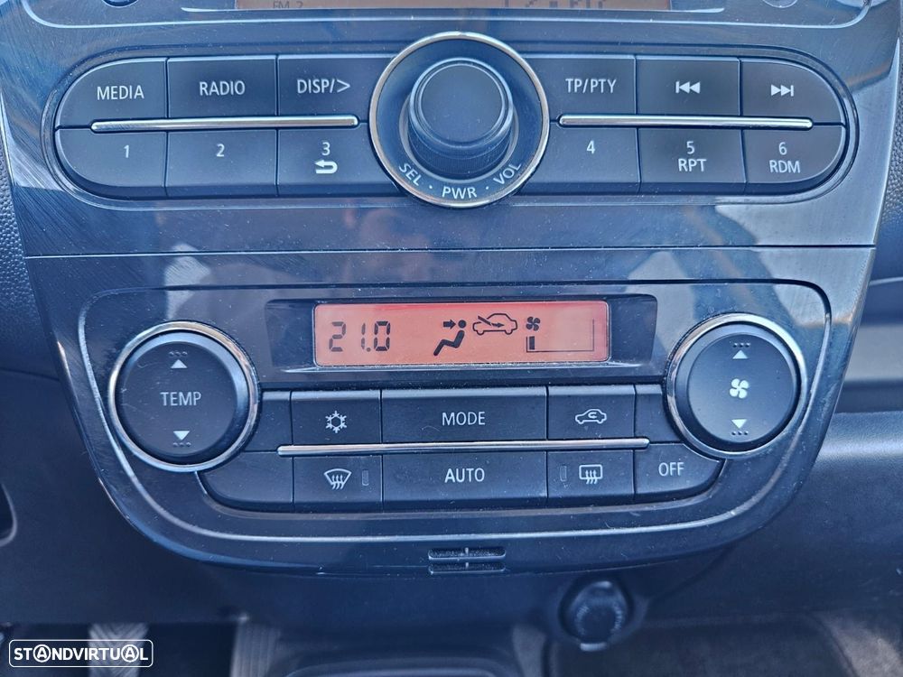 Mitsubishi Space Star 1.2 Intense - 31