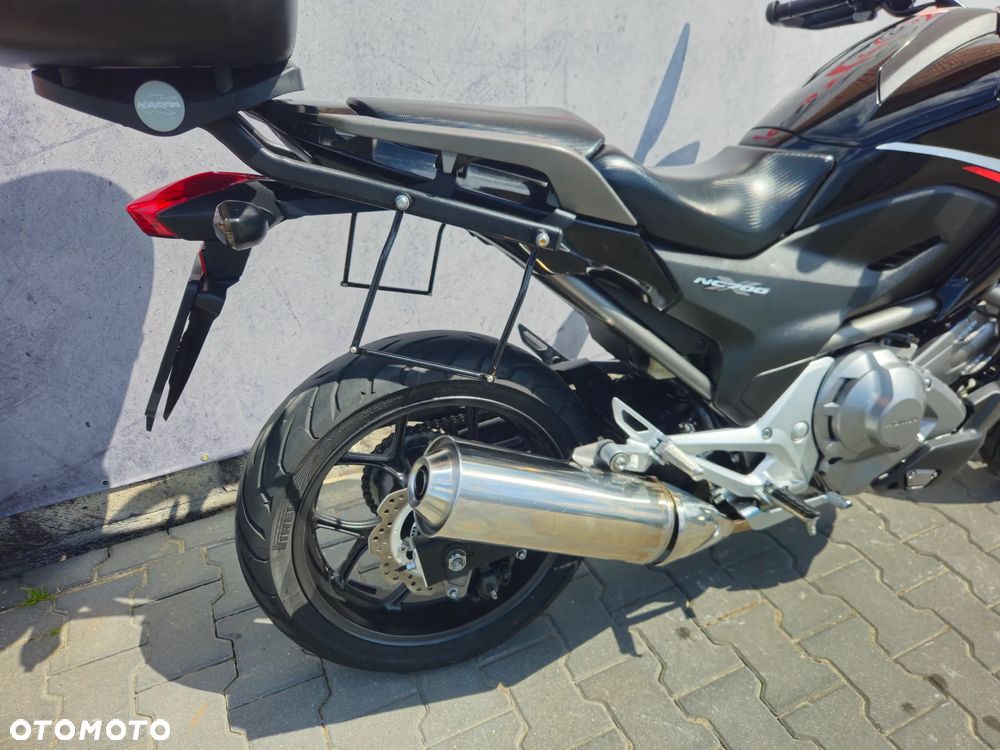 Honda NC - 16