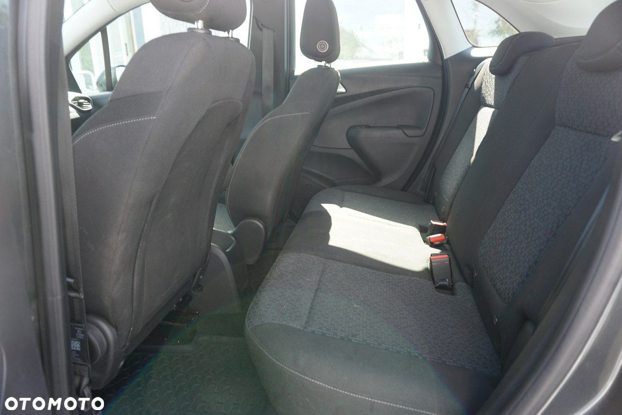 Opel Crossland X - 11