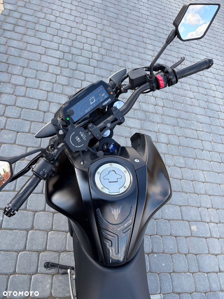 Yamaha MT - 6