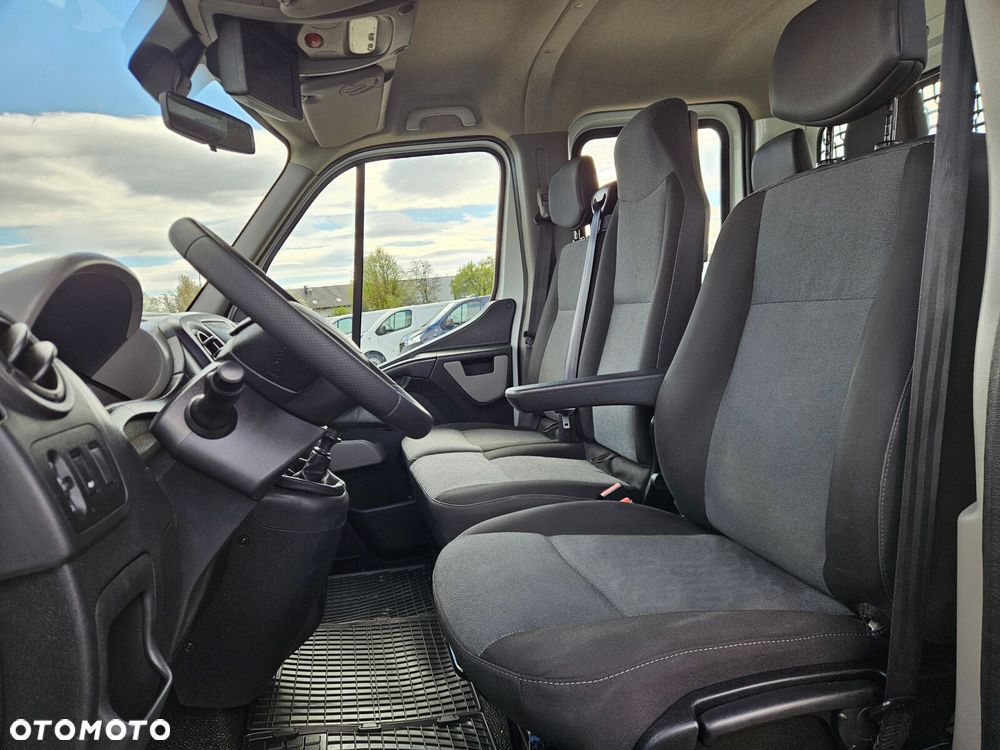 Renault Master DoKa 7 osób *44999zł Netto* 2.3 dCi/163KM - 17