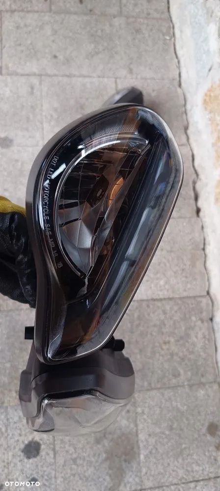 TRIUMPH STREET TRIPLE 765 RS  LICZNIK ZEGARY LAMPA REFLEKTOR - 20