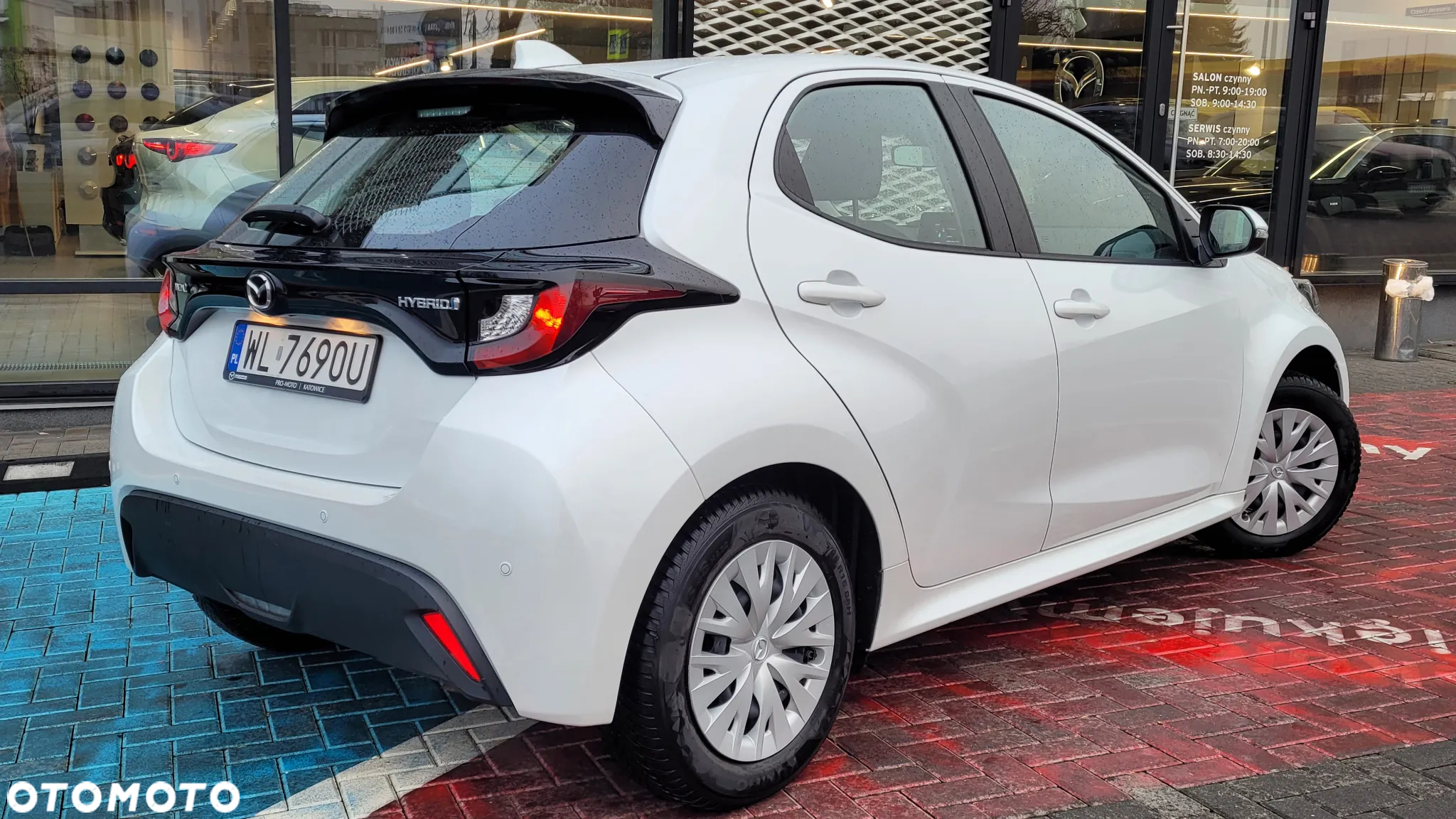 Mazda 2 - 4