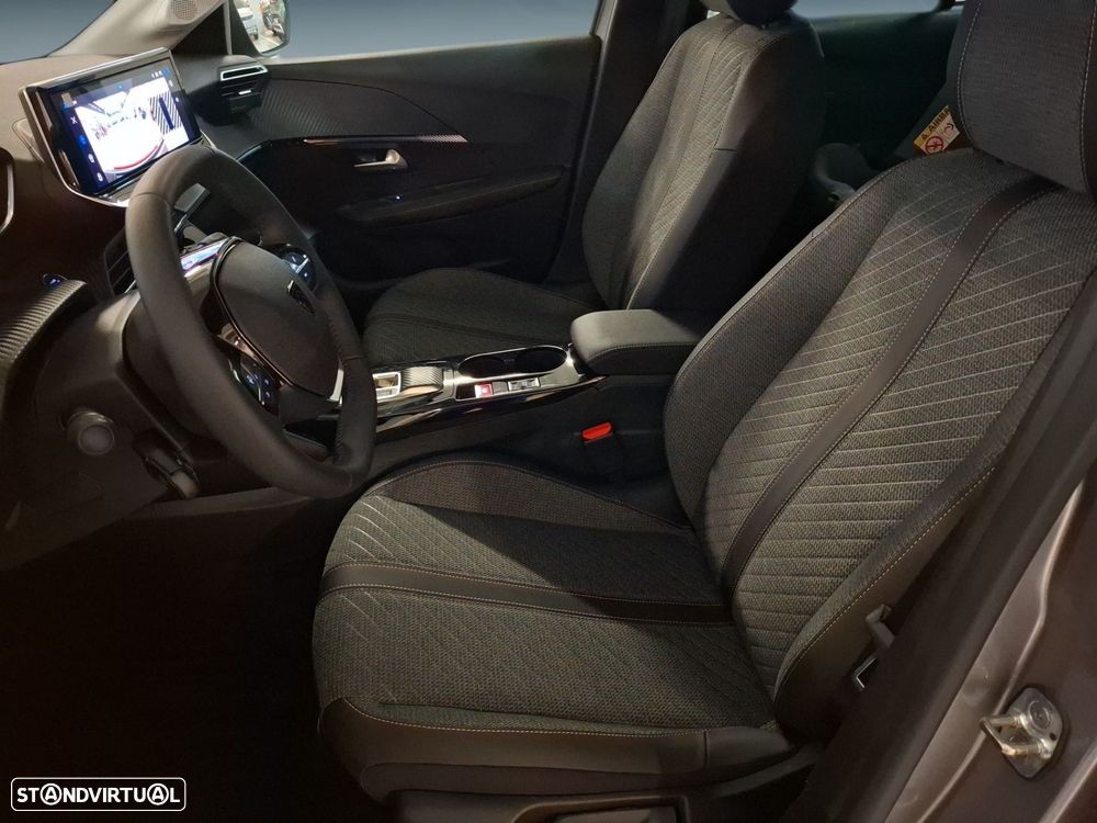 Peugeot e-208 51 kWh Allure - 11