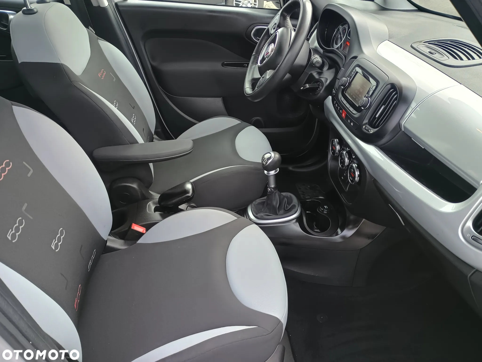 Fiat 500L 1.4 16V - 17