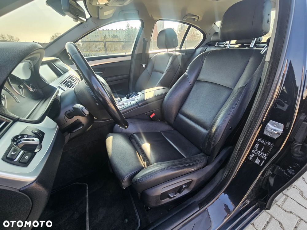 BMW Seria 5 525d xDrive Modern Line - 22