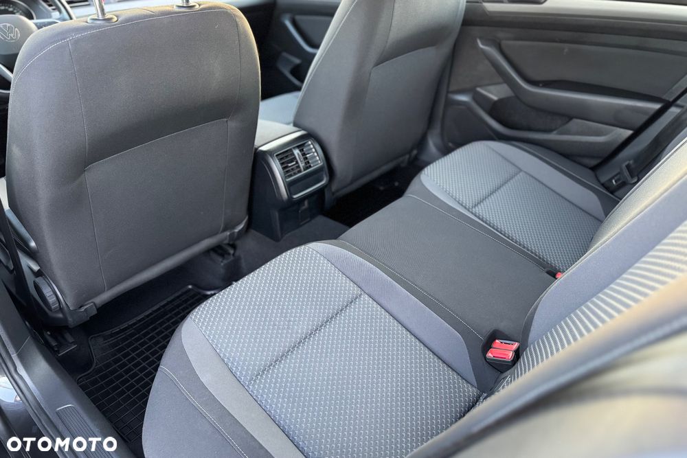 Volkswagen Passat 1.5 TSI EVO Essence - 31