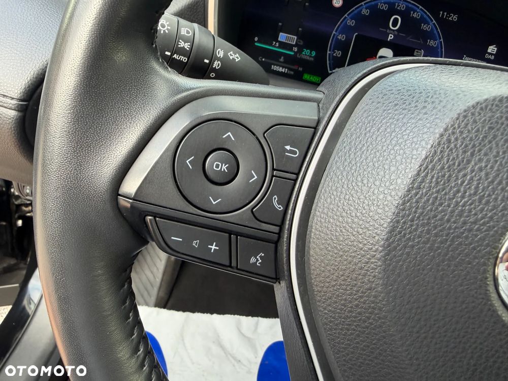 Toyota Corolla Cross 2.0 Hybrid Comfort - 25