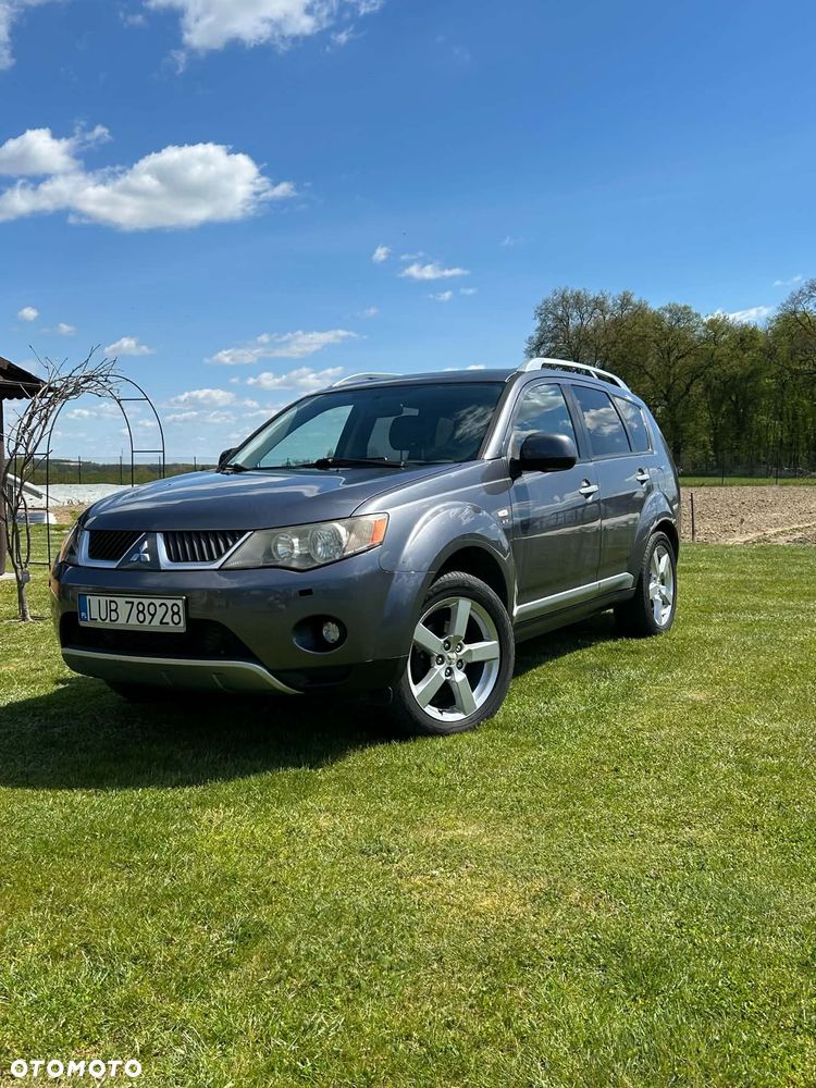 Mitsubishi Outlander 2.0 DI-D 4WD Instyle - 2