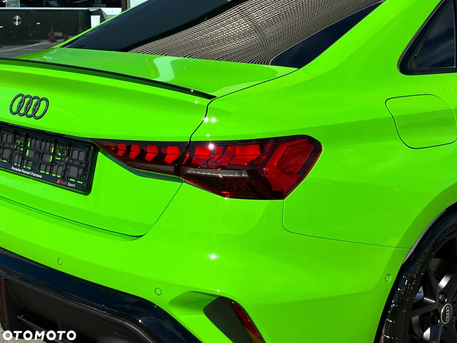 Audi RS3 Limousine - 11