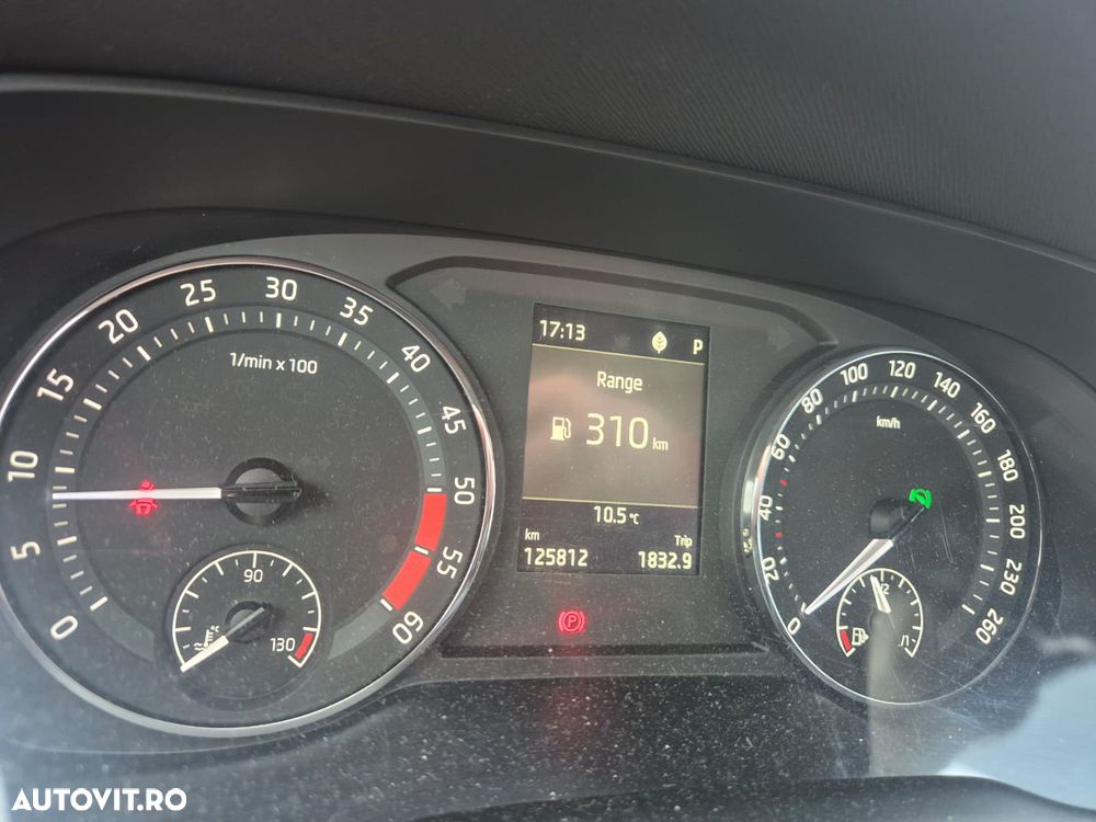 Skoda Octavia 2.0 TDI DSG Ambition - 11