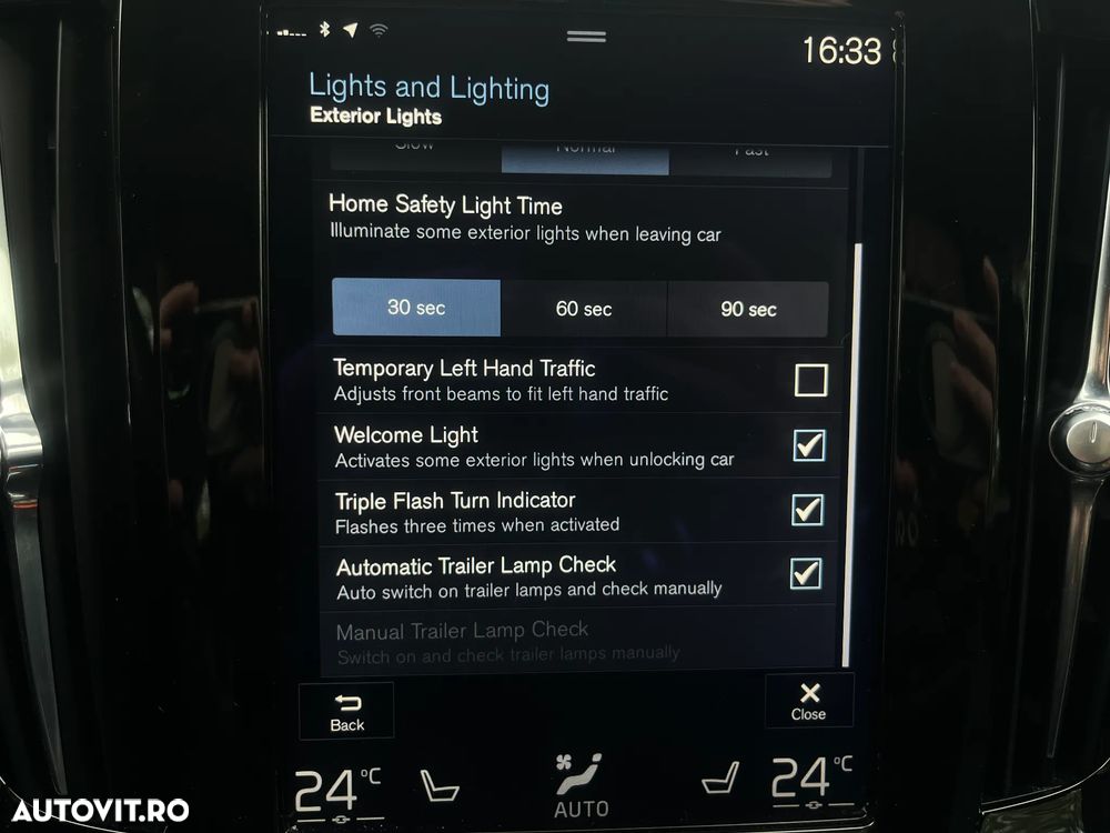 Volvo V90 D4 AWD Momentum - 15